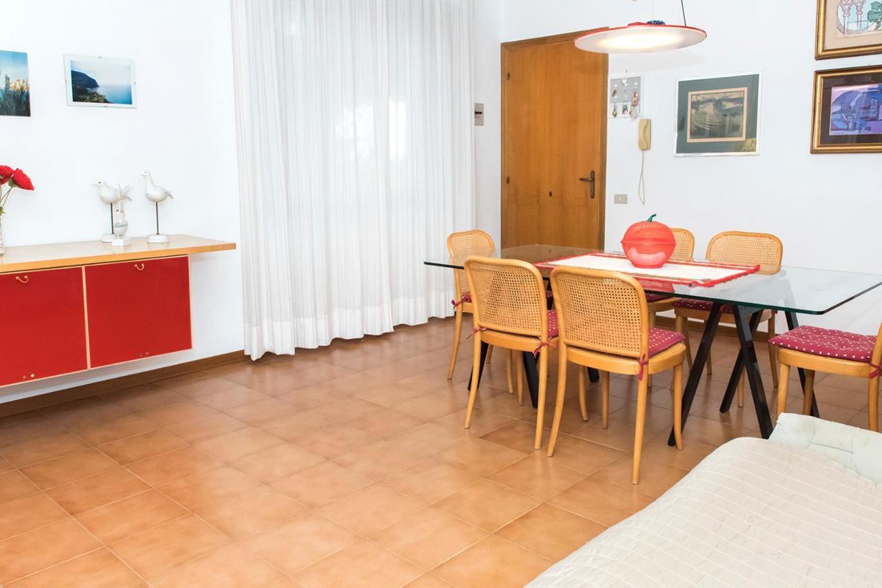 S288 - Sirolo, Ampio Trilocale In Zona Centrale Esterno foto